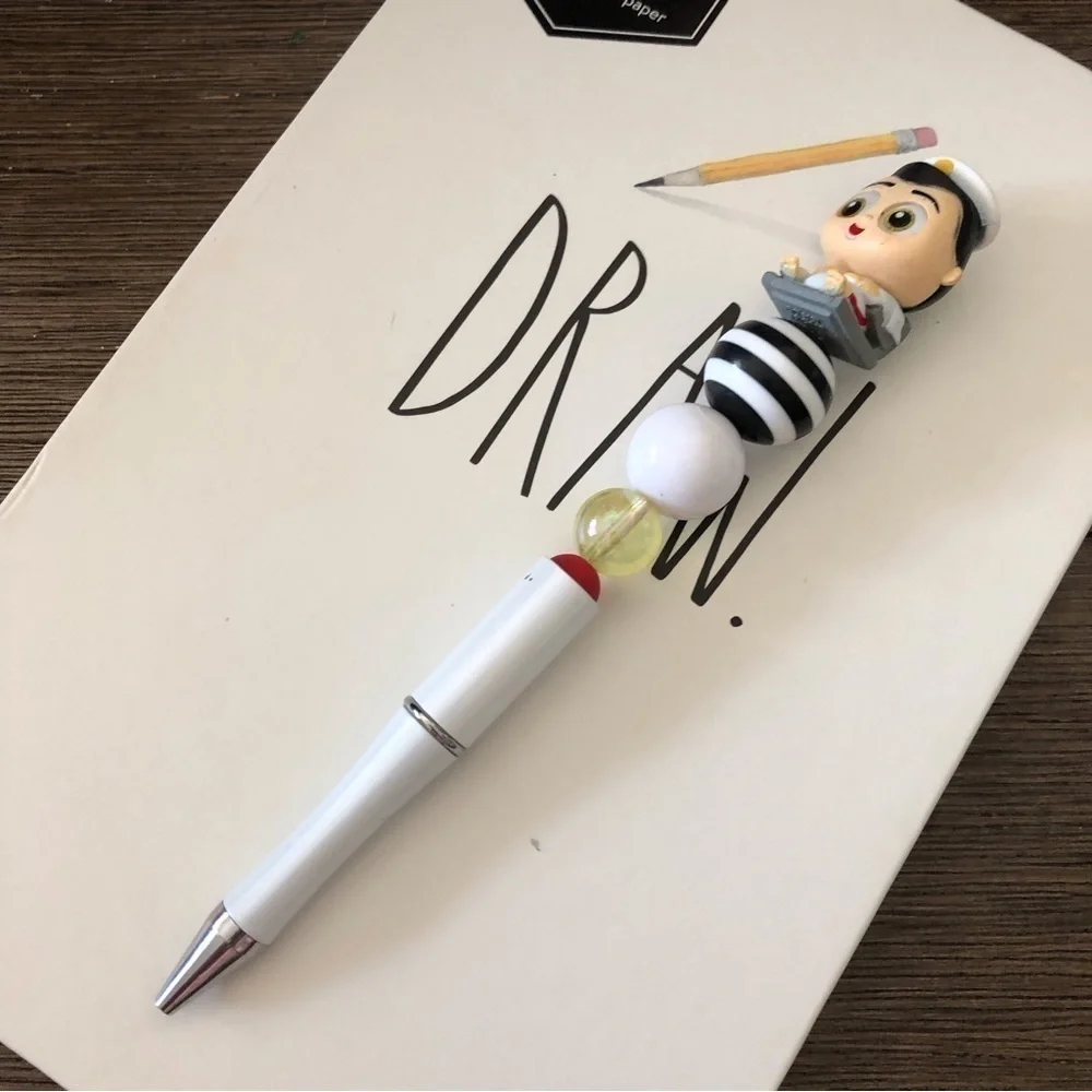 Disney Doorables: Wall-E: Captain B. McCrea handmade beaded pen